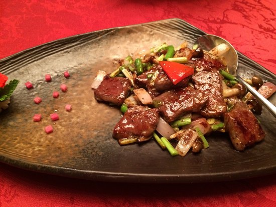 10 Restoran Sajikan Kuliner Bebek Enak dan Legendaris di Beijing 10 Restoran Sajikan Bebek Enak dan Legendaris di Beijing