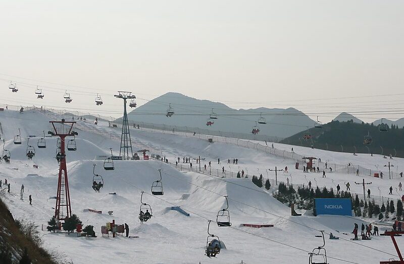7 Resort Ski di Tiongkok