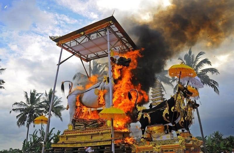 10 Upacara Adat di Bali Meriah Dan Sarat Makna