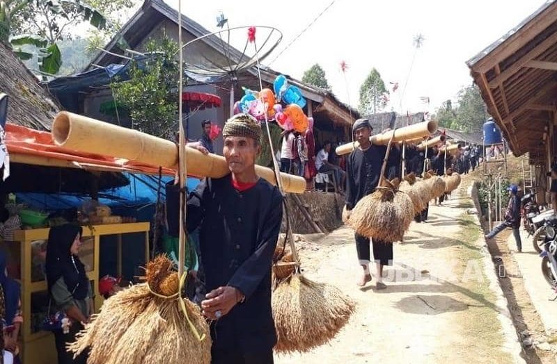 8 Upacara Adat di Banten Yang Unik Dan Sakral