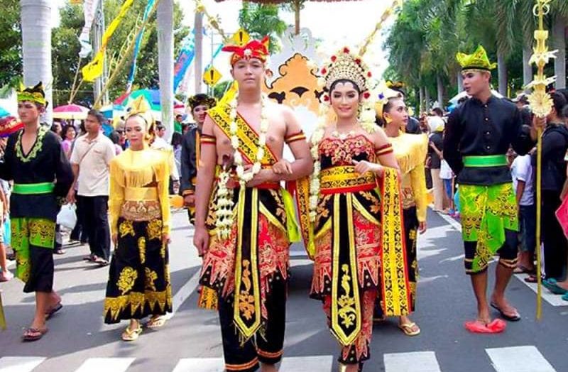 7 Tradisi Pernikahan Unik Dan Menarik di Indonesia