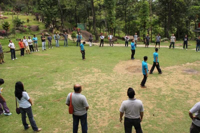 10 Tempat Outbound di Sentul Cocok Untuk Keluarga