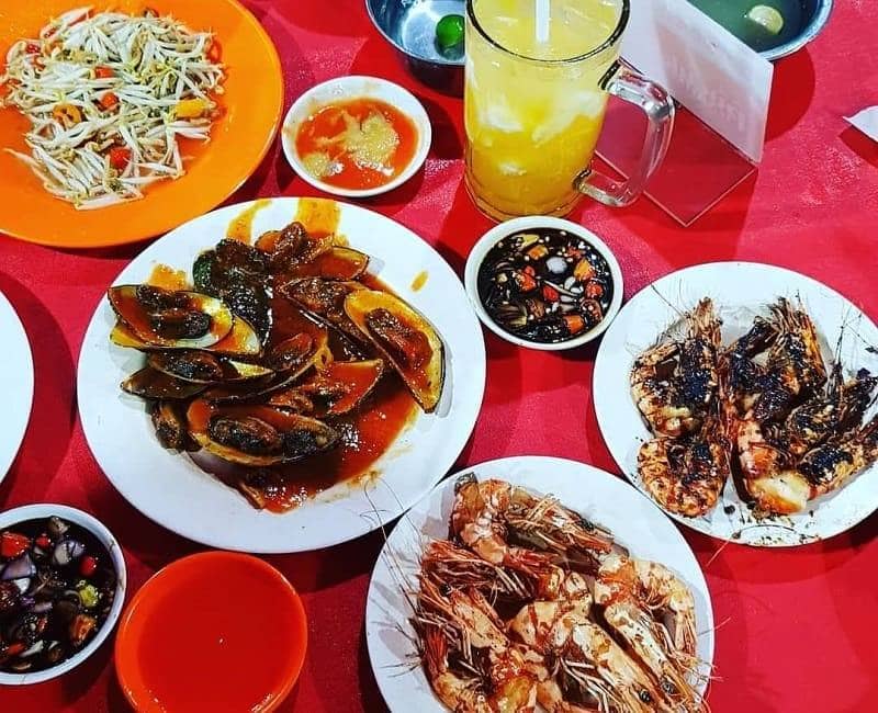 10 Warung Seafood Kaki Lima Terenak di Jakarta