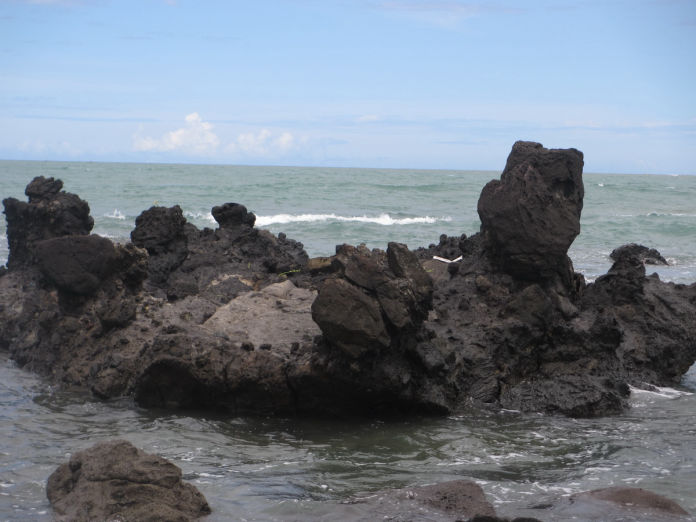 7 Pantai di Cianjur Menarik Untuk Dikunjungi