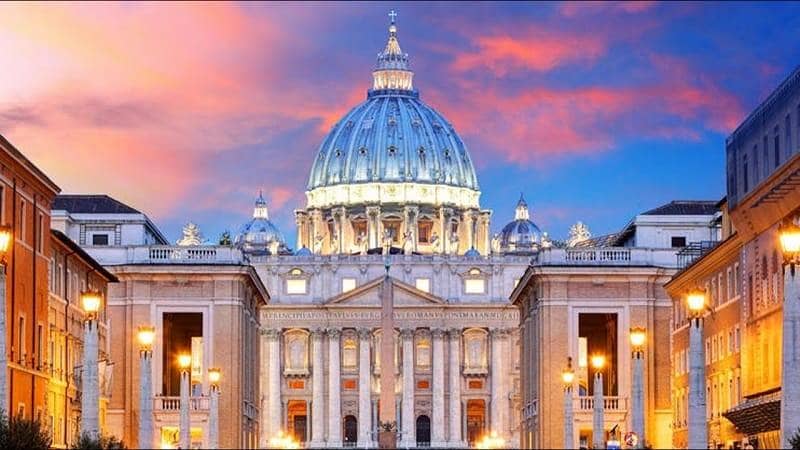 10 Tempat Wisata Sejarah di Roma Italia