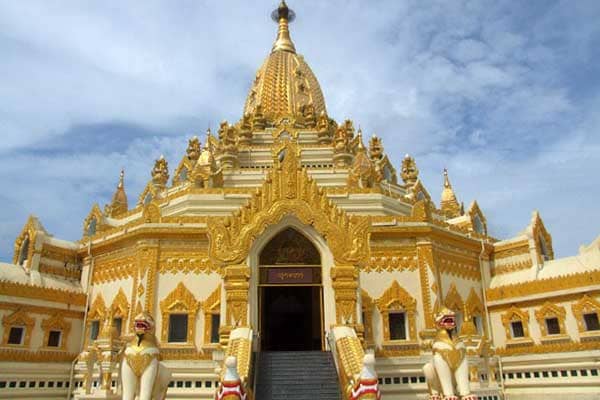 Dijuluki Tanah Pagoda Emas, Nih 10 Pagoda Terkenal Di Myanmar