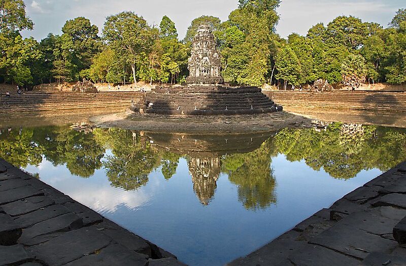 Wisata Sejarah Mengunjungi 10 Candi Terkenal di Kamboja