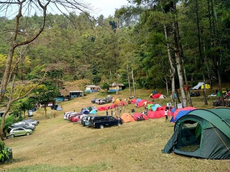 10 Tempat Camping di Mojokerto Yang Asri dan Sejuk