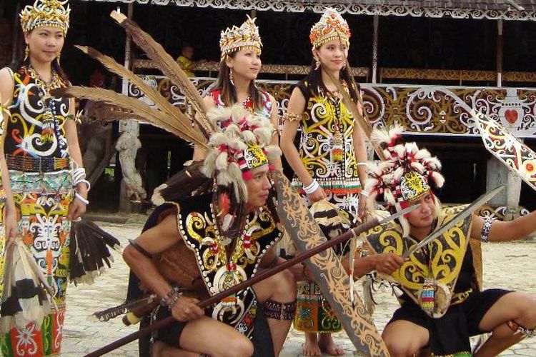 10 Fakta Unik Tentang Desa Pampang di Kalimantan